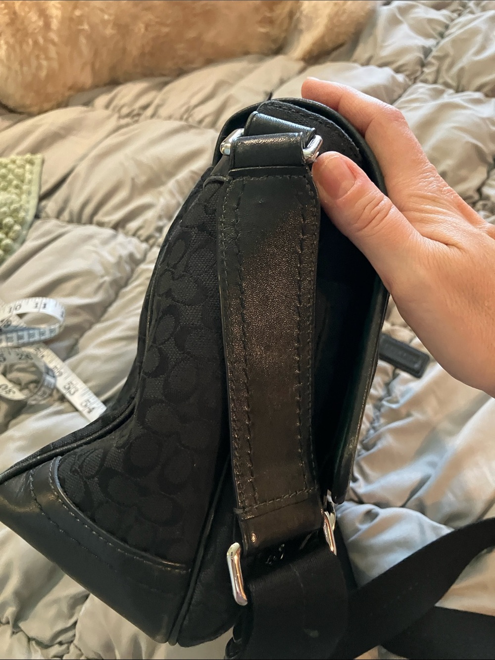 Coach Black Signature Messenger Crossbody Bag - Picture 13 of 13